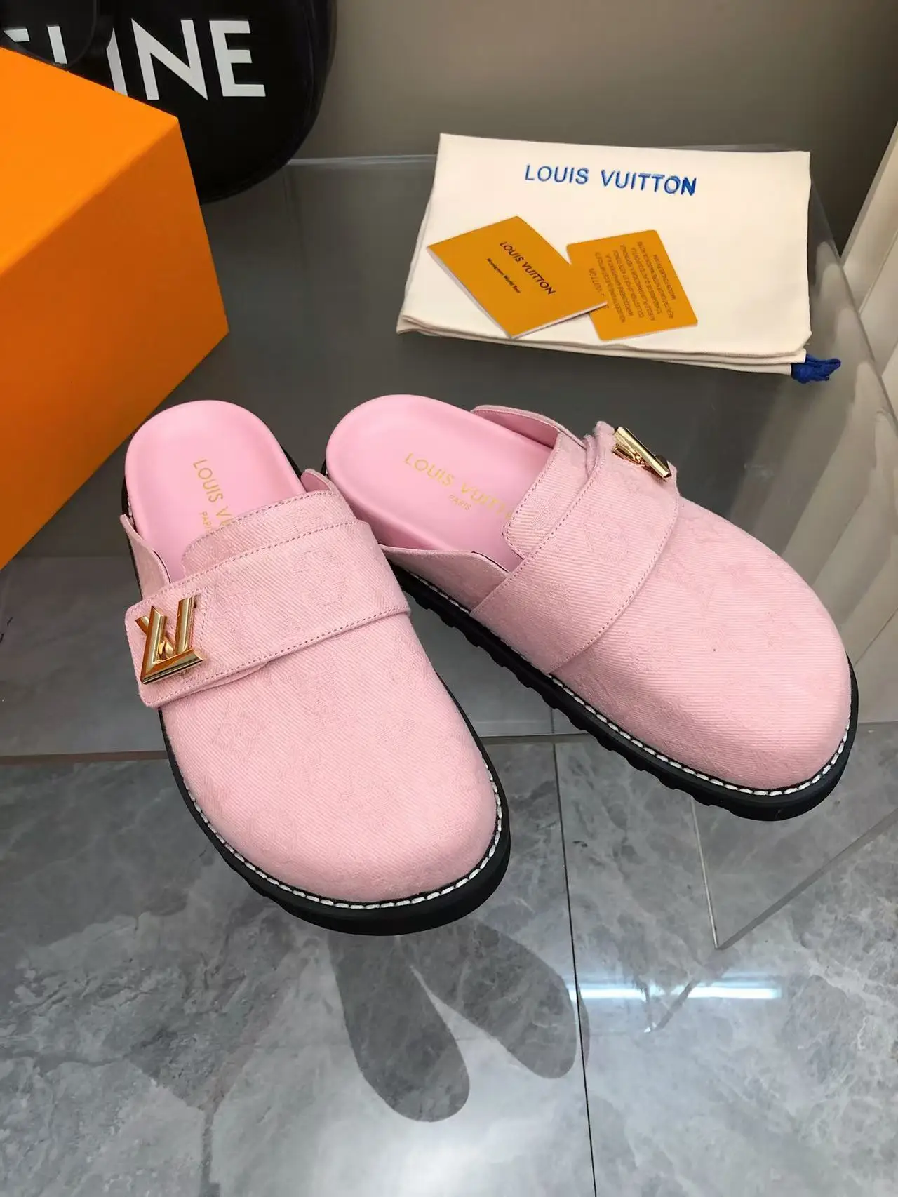 ❥ Baotou slipper donkey brand Latest popular series... [Couple colored embossed cool mop]