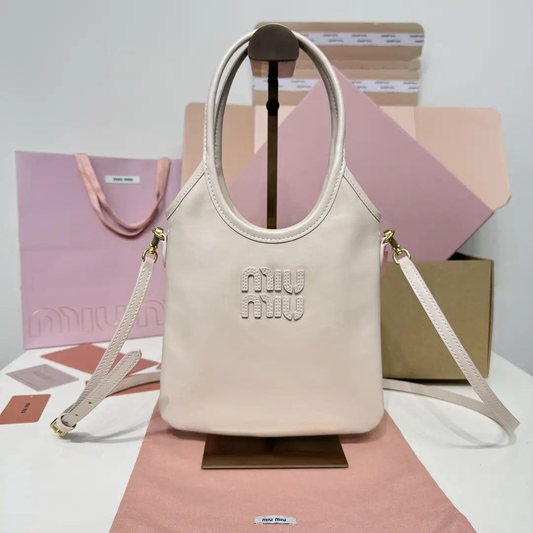 5BA281, miu's new mini tote bag, new size small, cute, highly adaptable, fashionable
