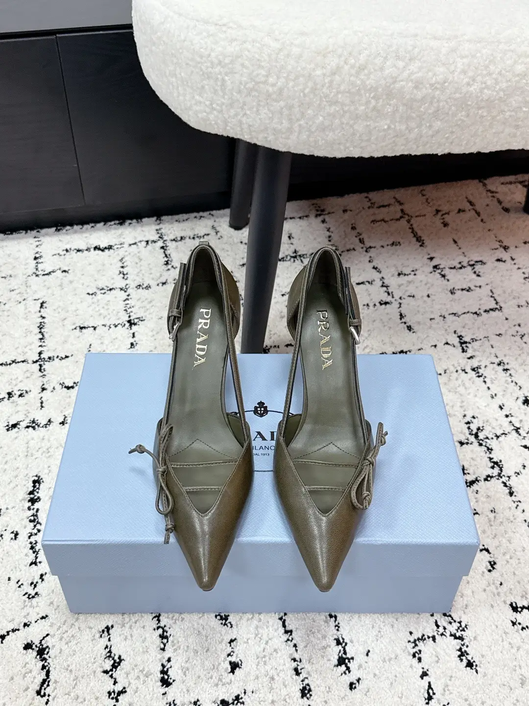 three hundred and twenty
Prada Prada 26 Latest Fashion Show Style: Pointed Bow High Heels