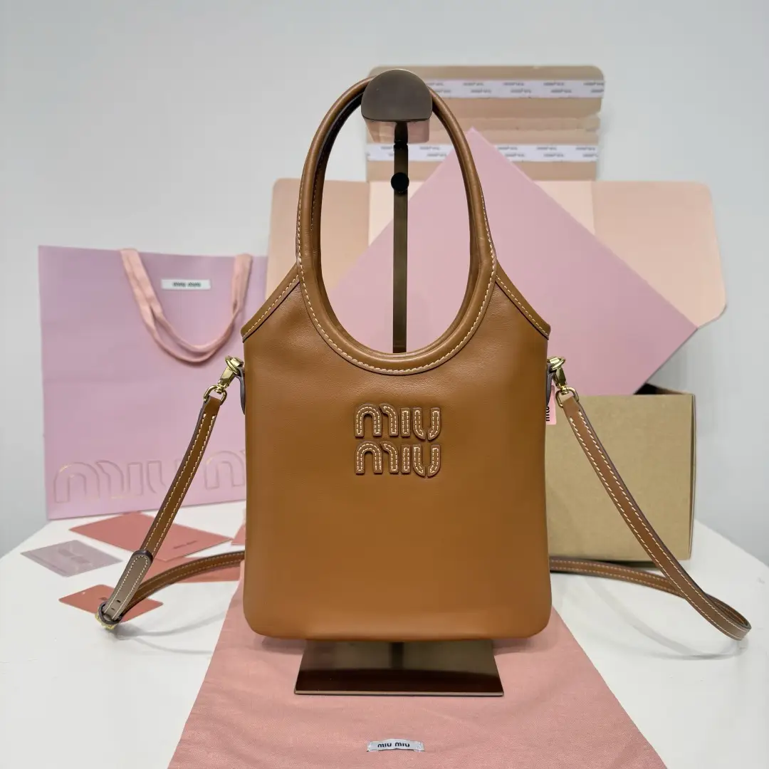 5BA281, miu's new mini tote bag, new size small, cute, highly adaptable, fashionable