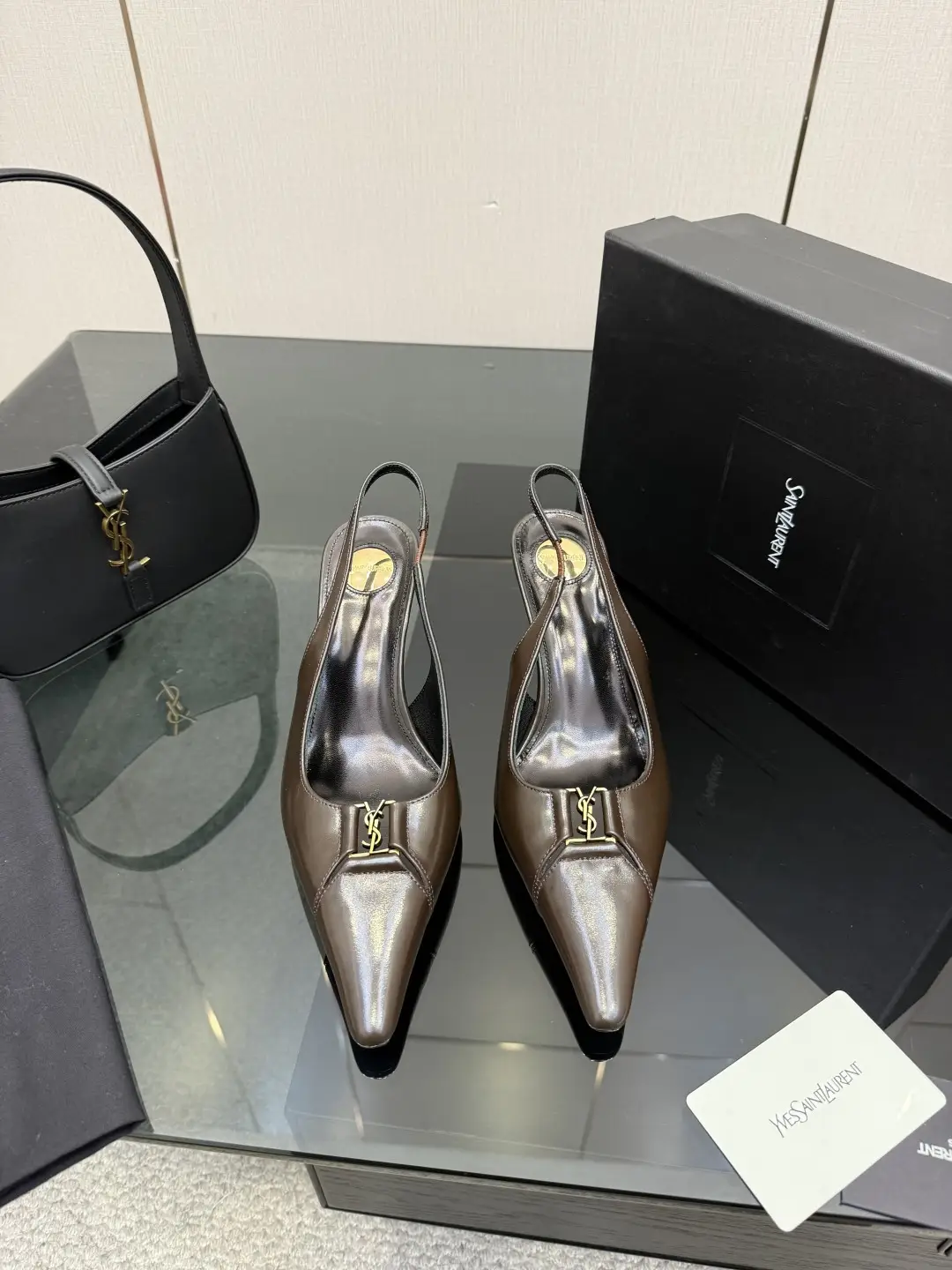 two hundred and ninety
SAIN * LAURENT2026 New Spring/Summer Collection High Heel Sandals