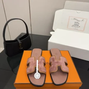 (Comes with a complete set of airplane boxes)
Dongguan made purchasing grade Hermes 202