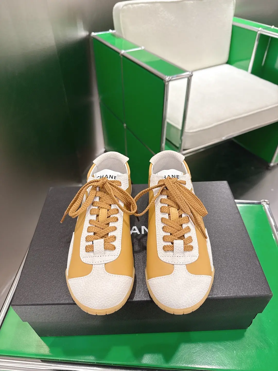 280 (k010) Chanel Training Shoes for Casual Sports