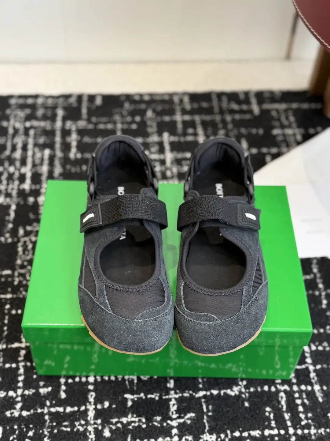 Purchasing grade 290
Bottega Veneta BV Bottega Veneta 2