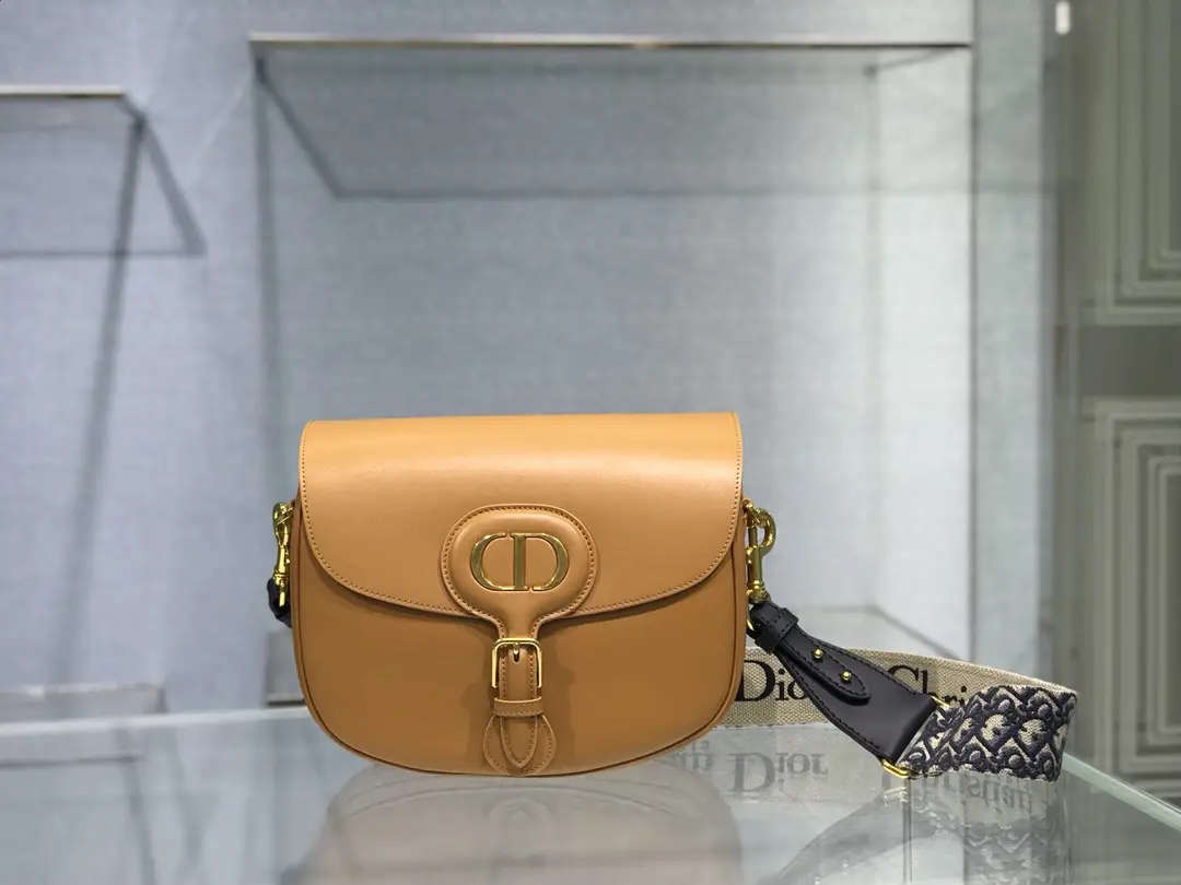 ❤❤ Dior bobby 2020 new shipment large size Elegant wheels that showcase elegance