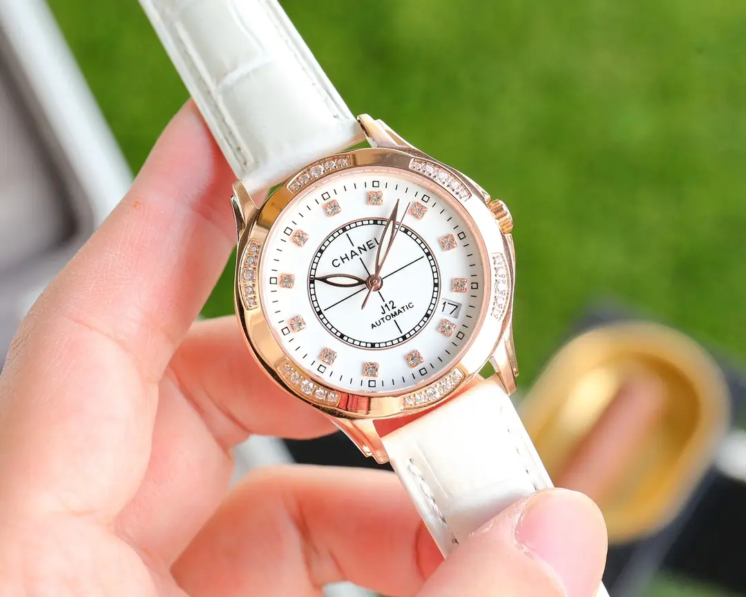 Same price for leather and steel
Chanel Exquisite Quality Latest Debut Exquisite Wrist Beauty