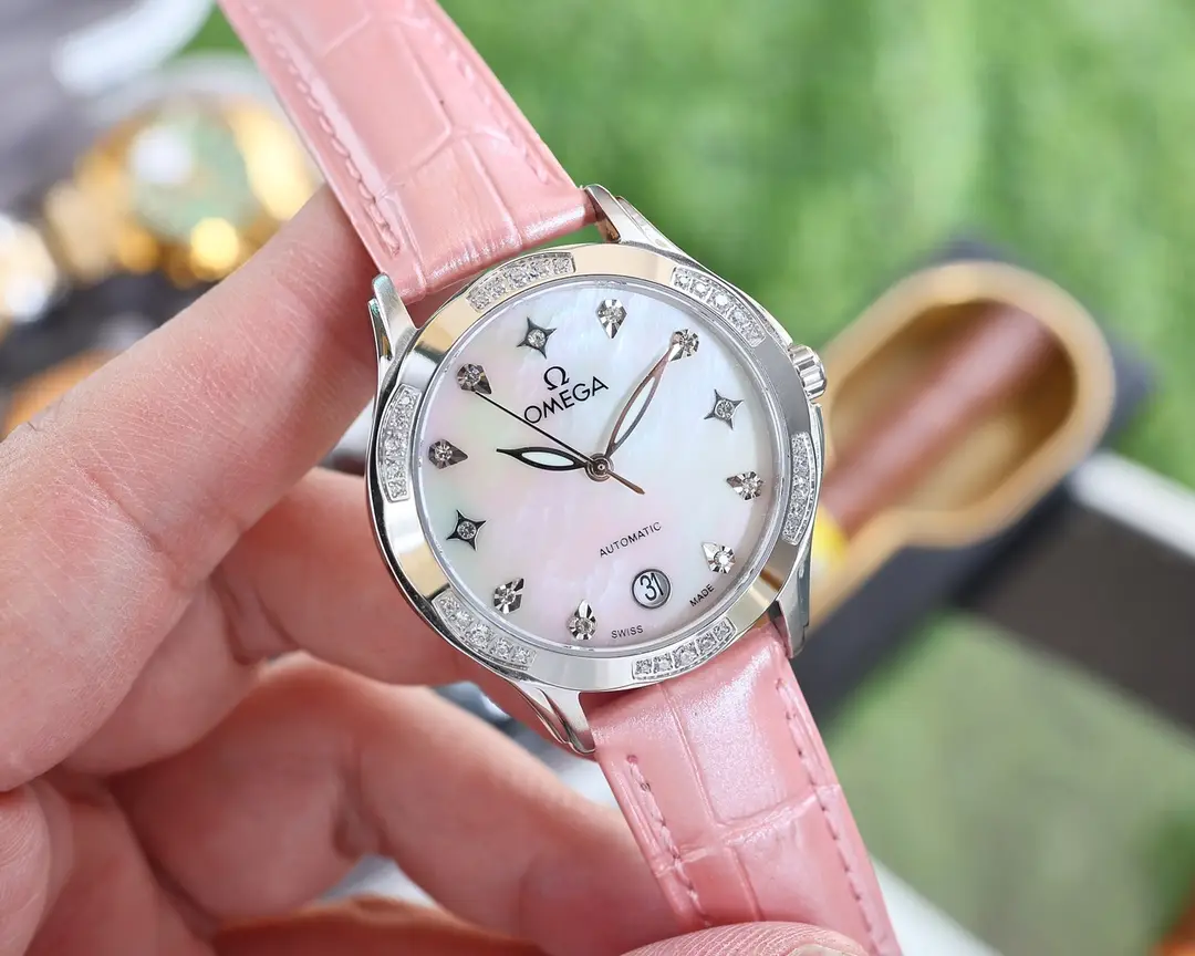 The new Omega elegant ladies' watch has been launched, featuring a unique and innovative case design
