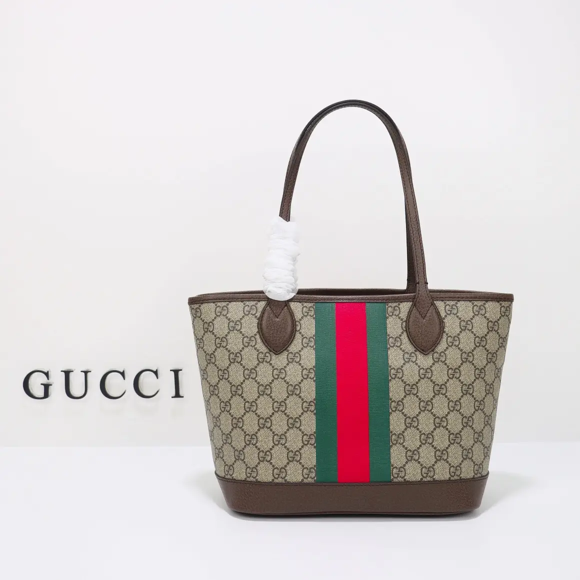 Gucci， Original leather, model number 726762 Apricot Brown