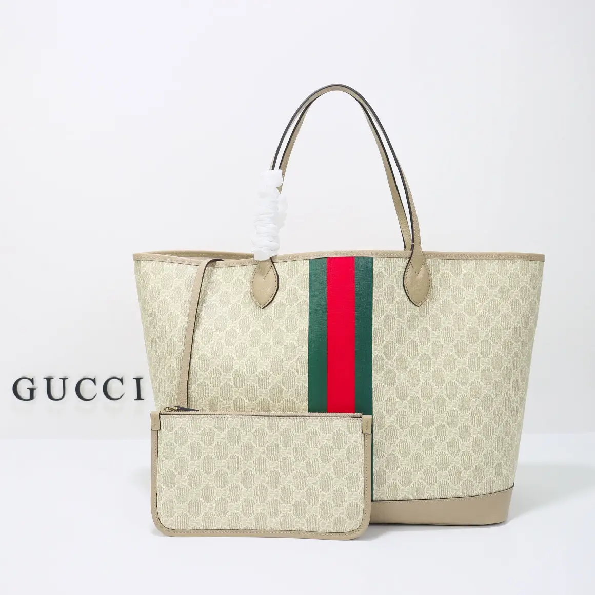 Gucci， Original leather, model number 726755 meters of adhesive