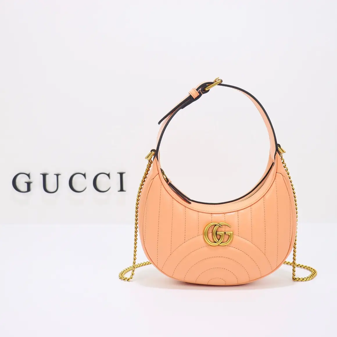 Event Gucci, original leather, style number 69951