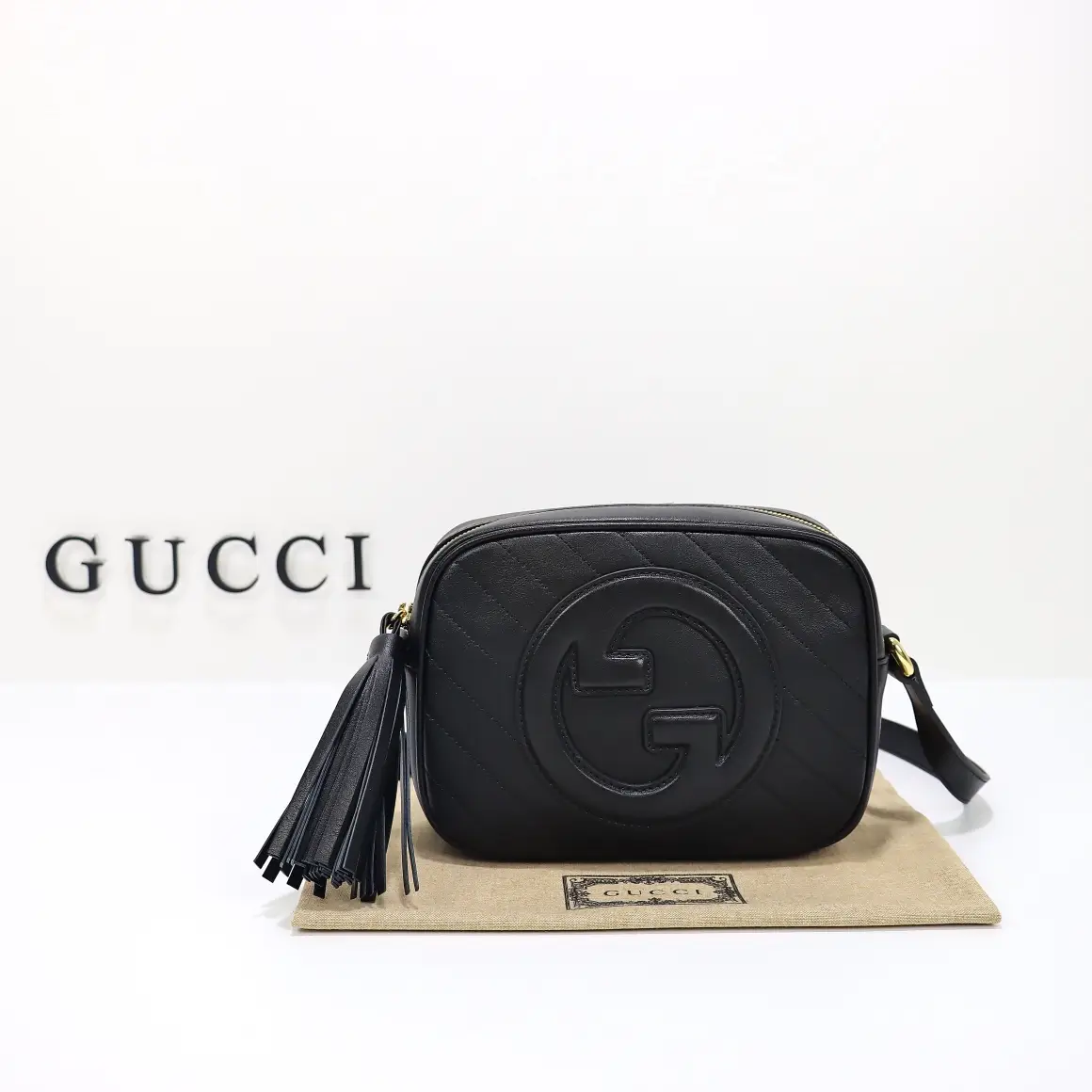 Gucci， Original leather, model number 742360 grams leather size: 24x wide