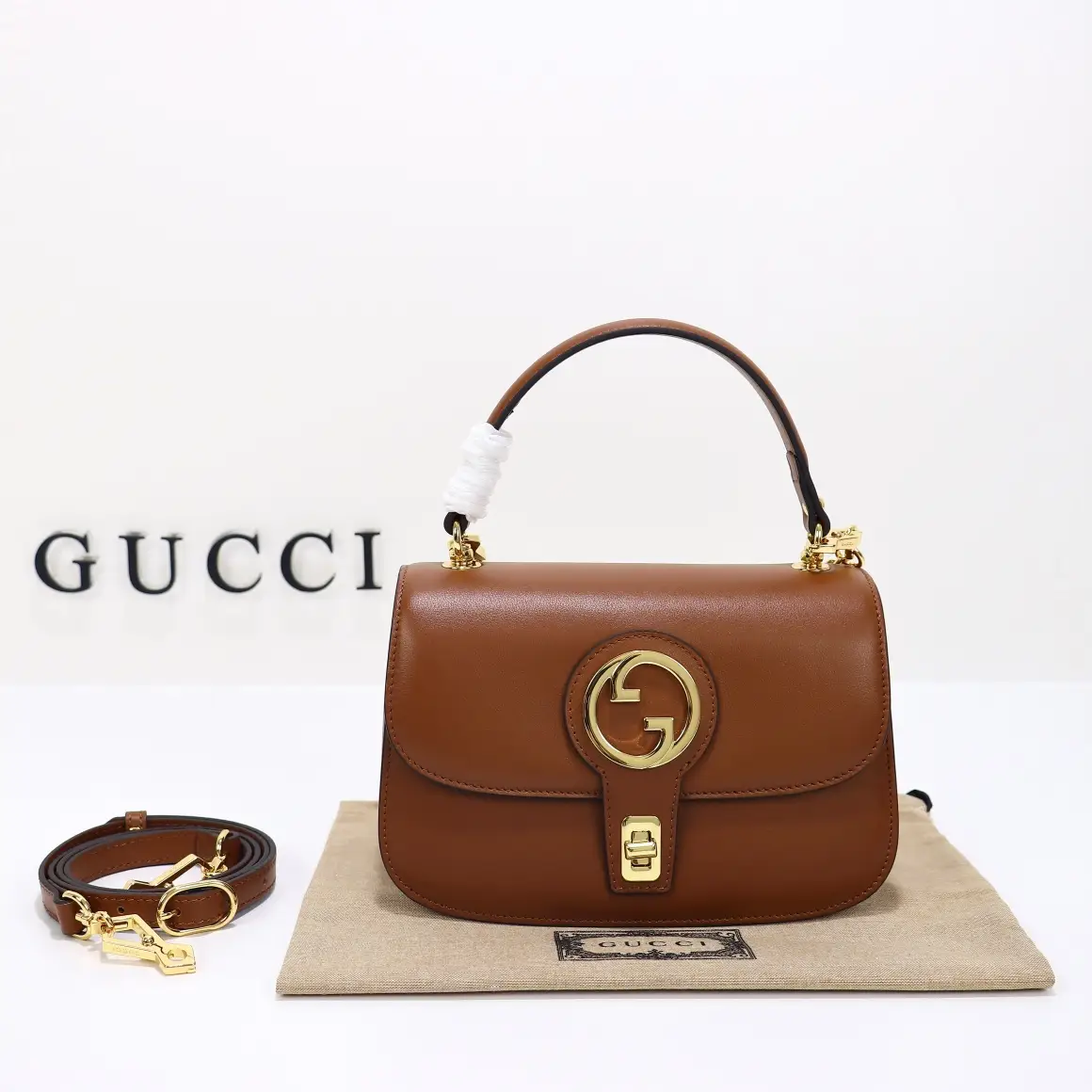 Gucci， Original leather, style 735101 brown leather