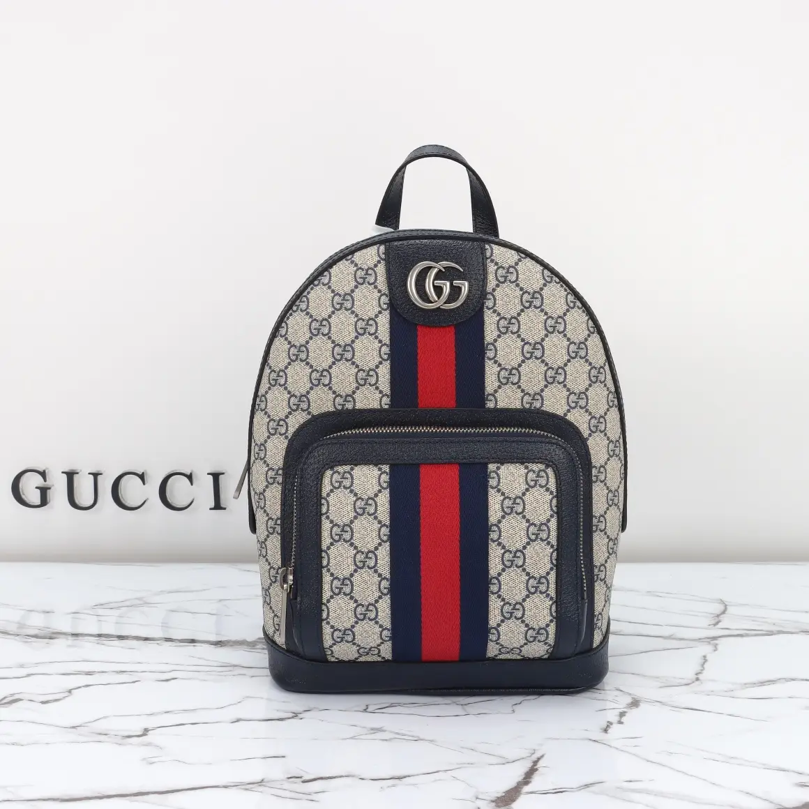 Gucci， Original leather, model number 547965, blue rubber, blue leather
