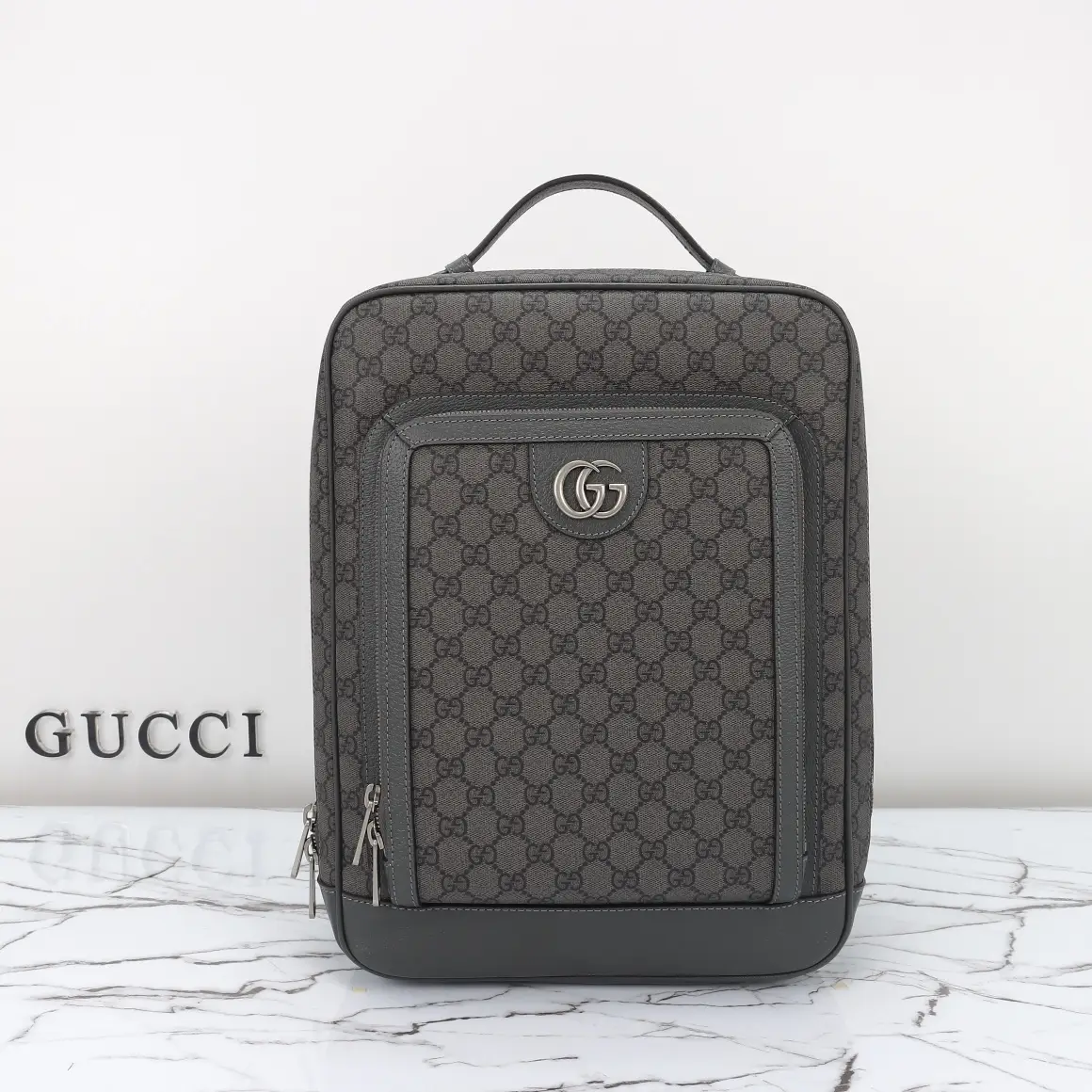 Gucci， Original leather, model number 745718 gray adhesive