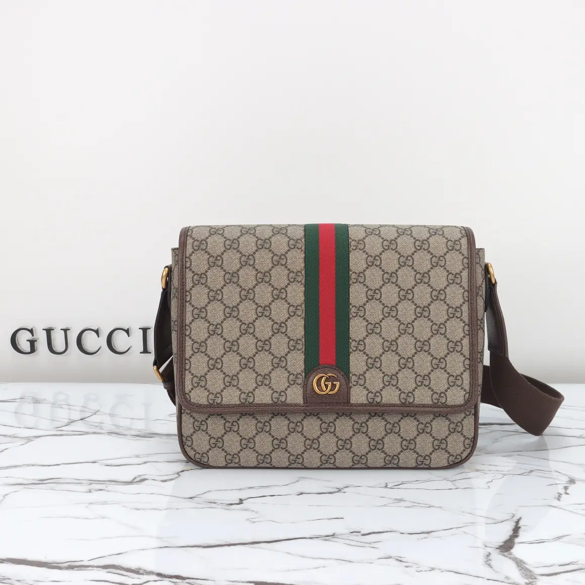 Gucci， Original leather, style 761741 Apricot Brown Size: Width 28x