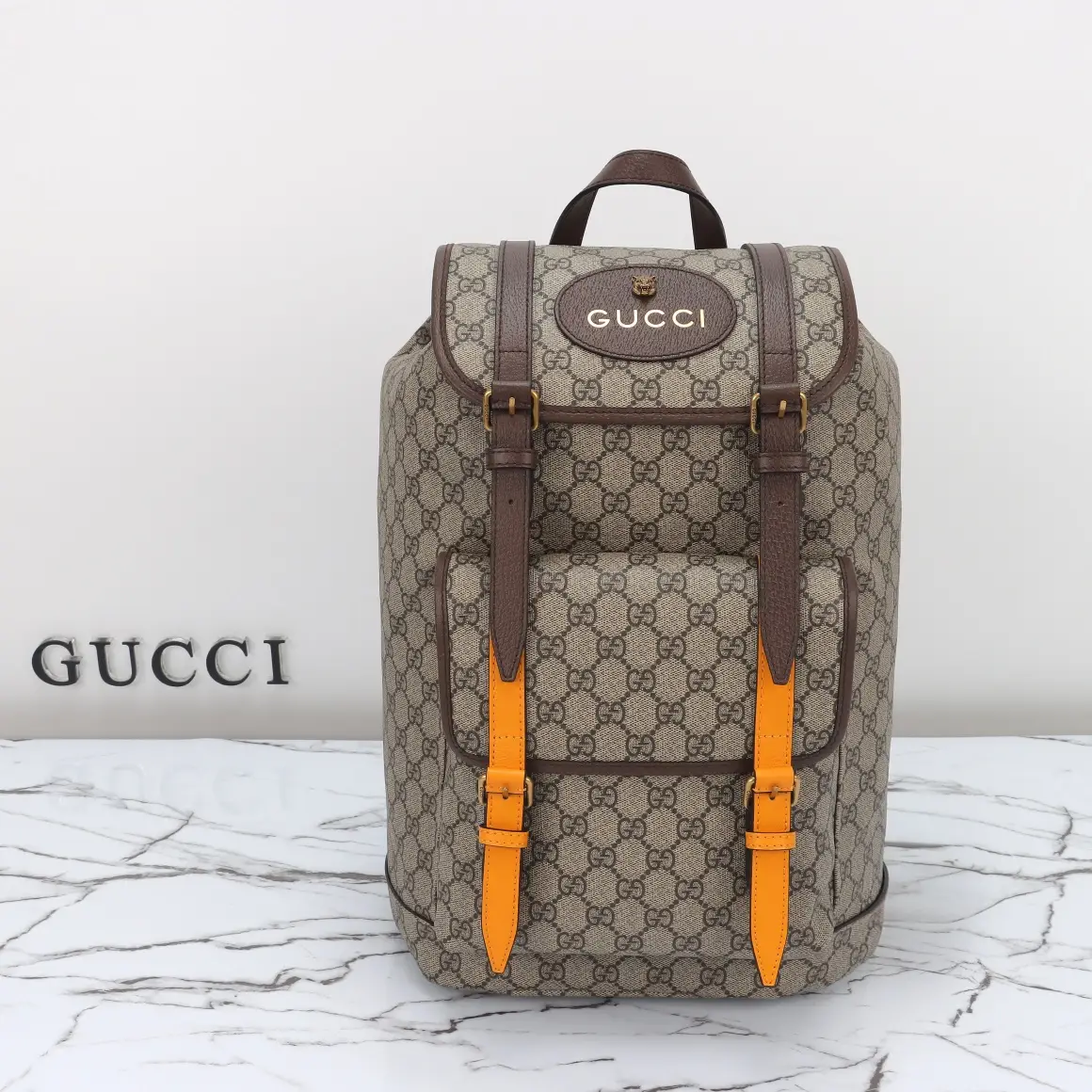 Gucci， Original leather, model number 473869 Apricot Brown