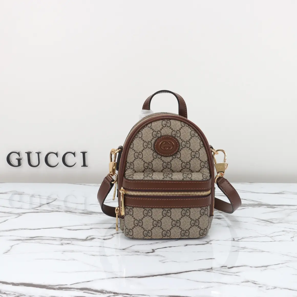 Gucci， Original leather, style 725654 apricot brown