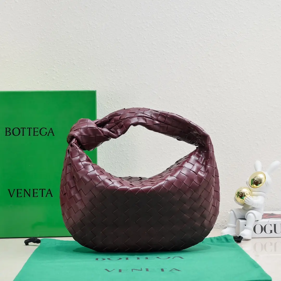 BV Butterfly Home's new women's medium JODIE handbag BV bag new method is the original