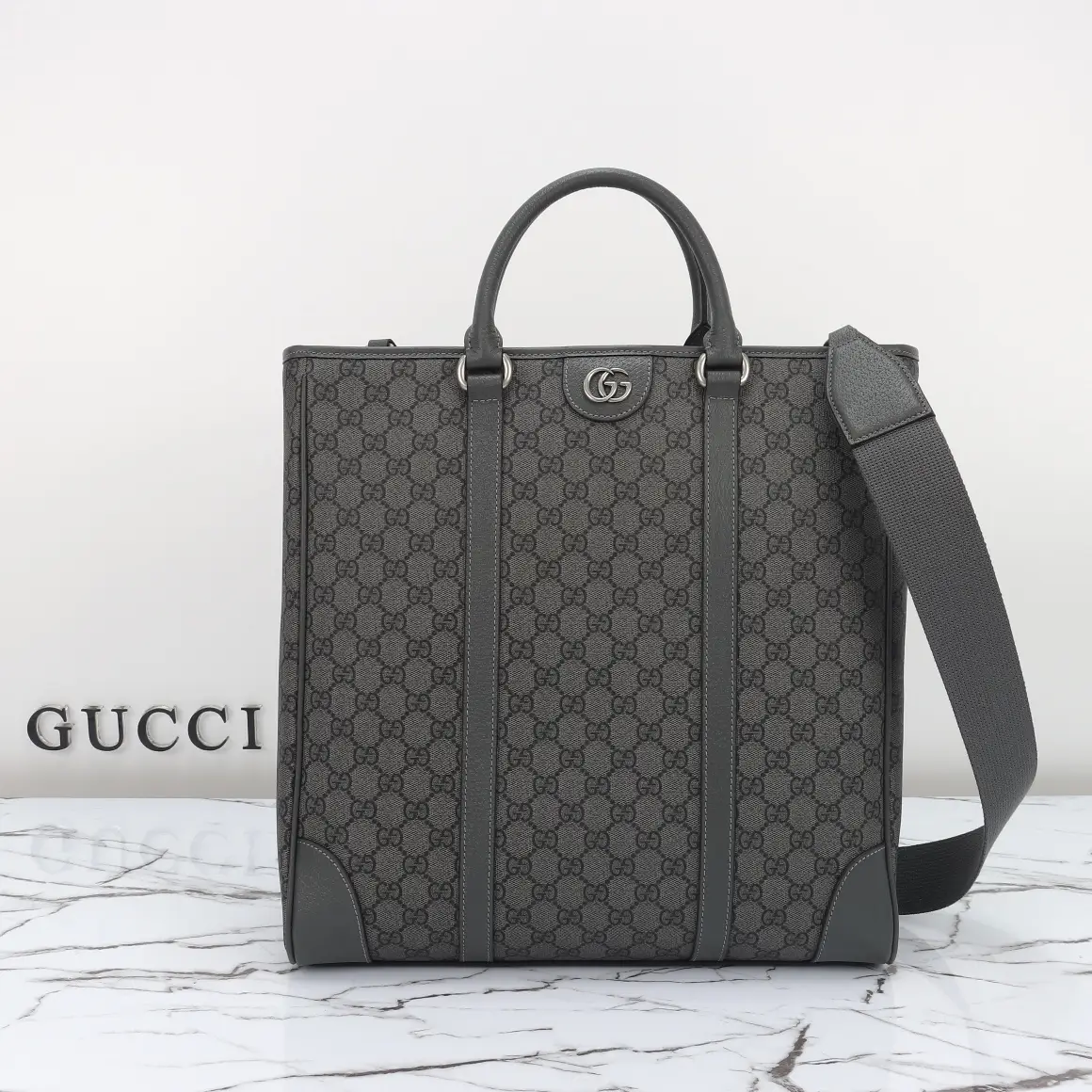 Gucci， Original leather, model number 763316 gray adhesive