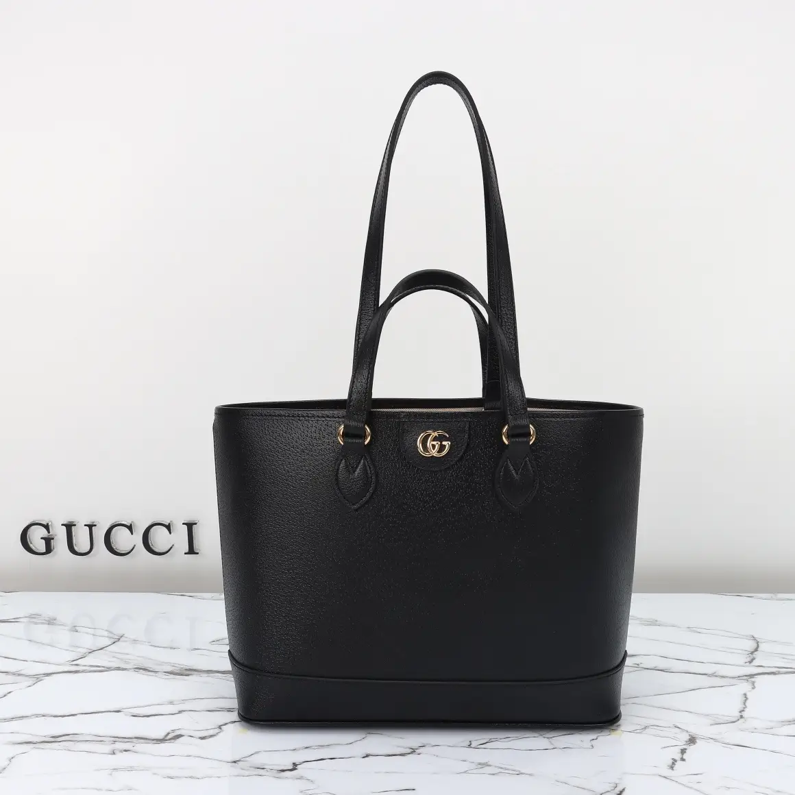 Gucci， Original leather, model number 765043 grams of leather