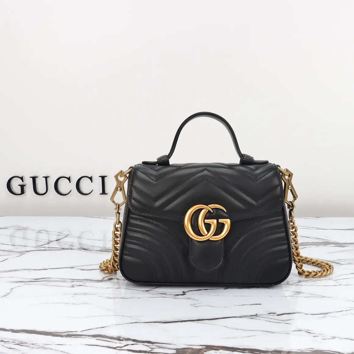 Gucci， Original leather, model number 547260g color