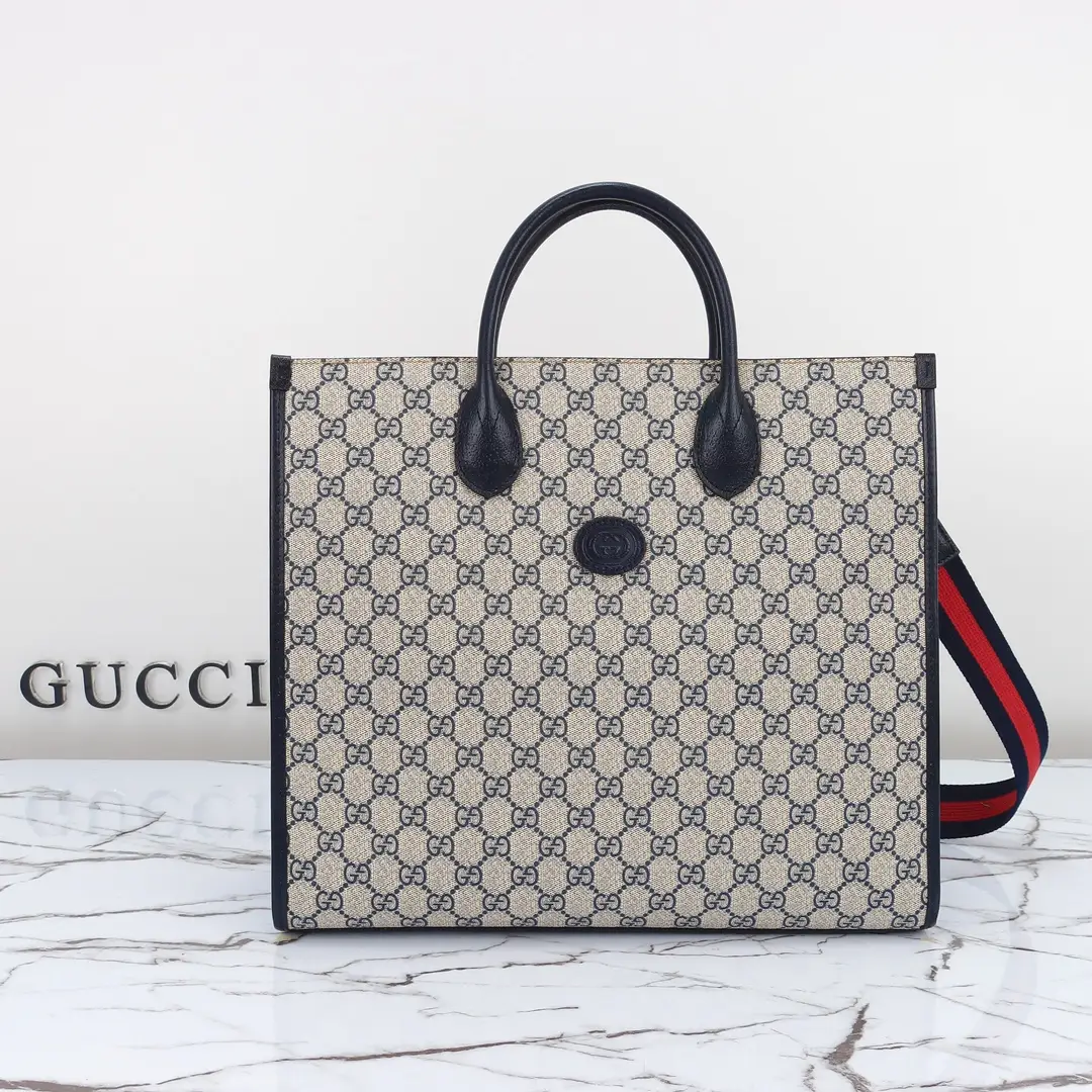 Gucci， Original leather, model number 674148 blue glue