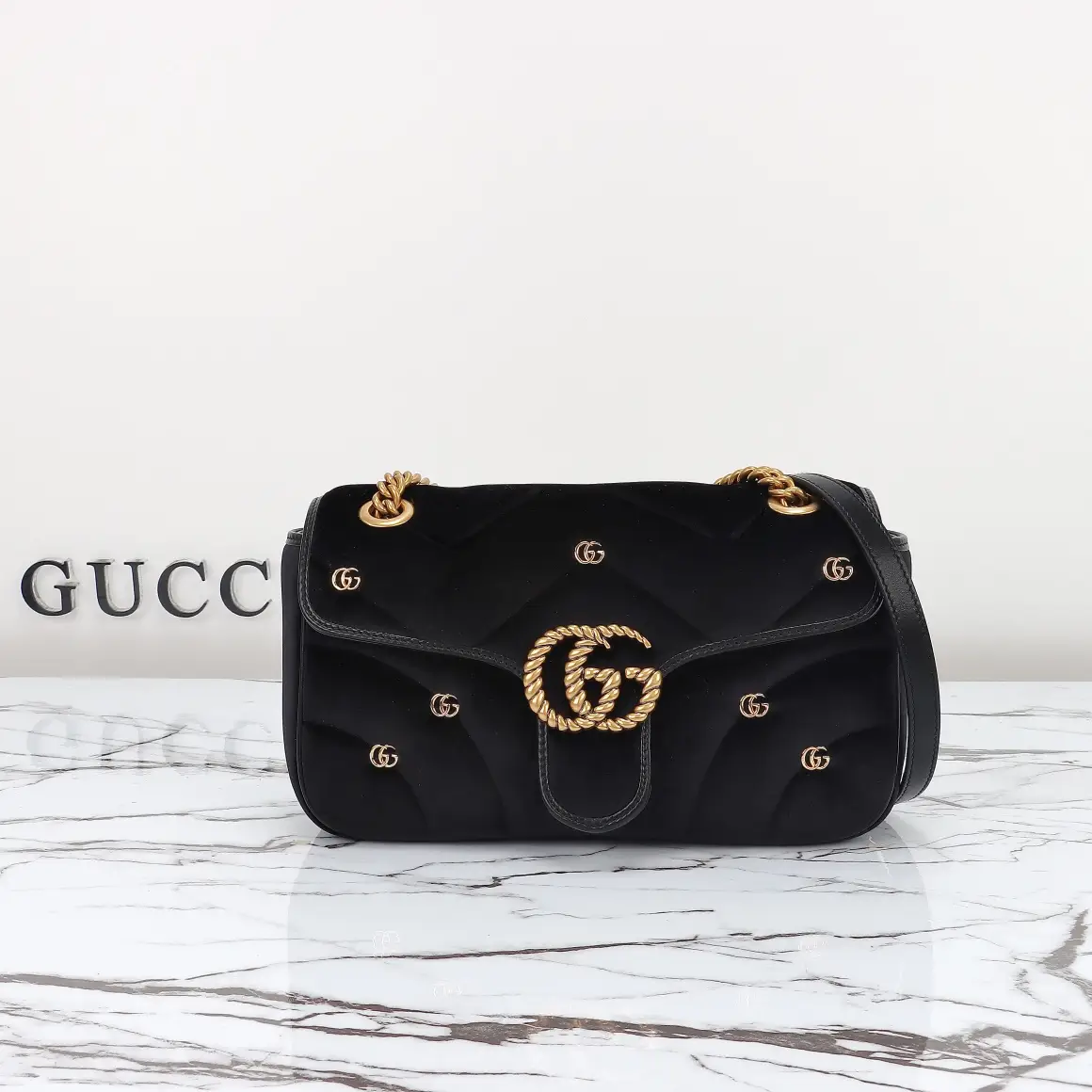 Gucci， Original leather, style 443497g velvet