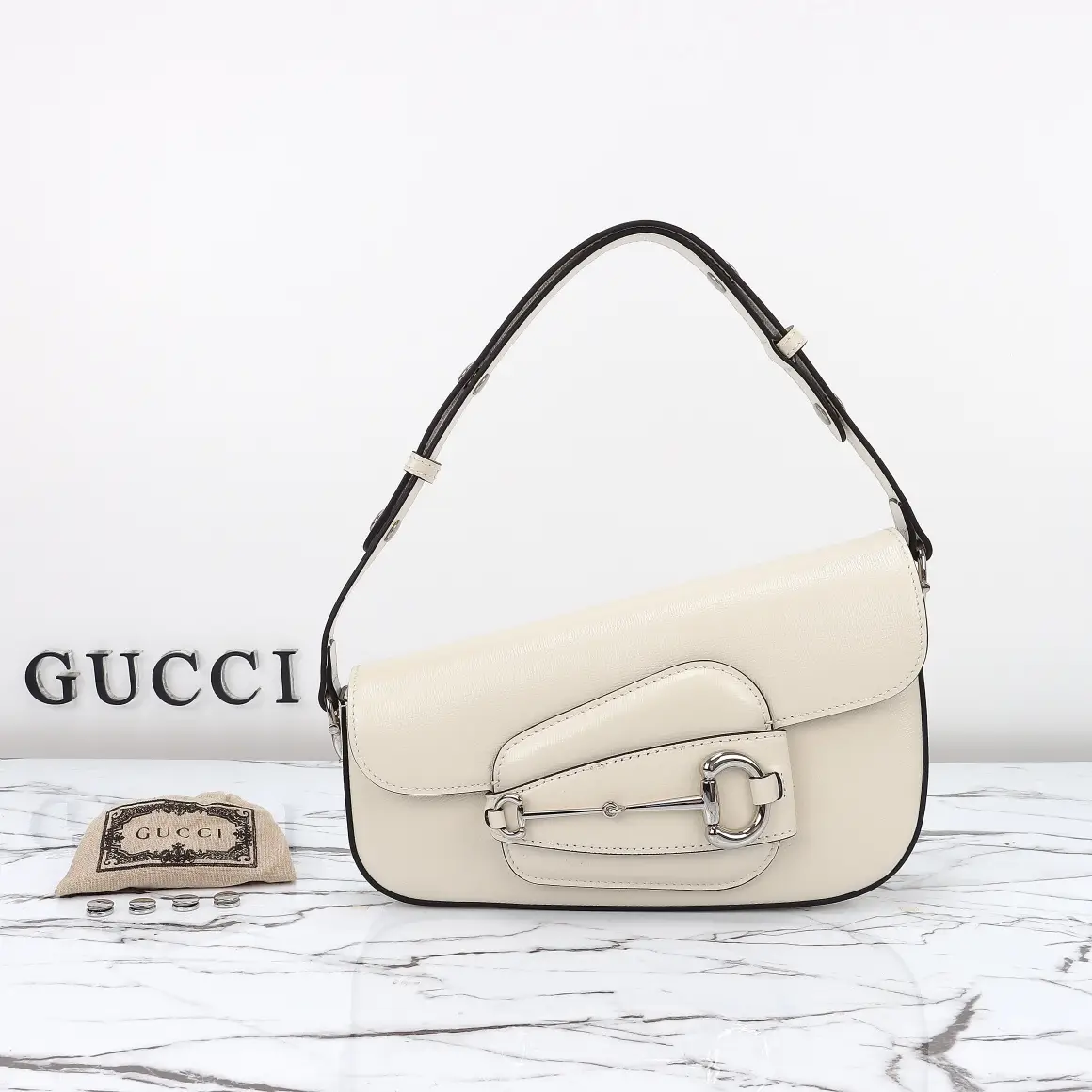 Event Gucci, original leather, style number 76415