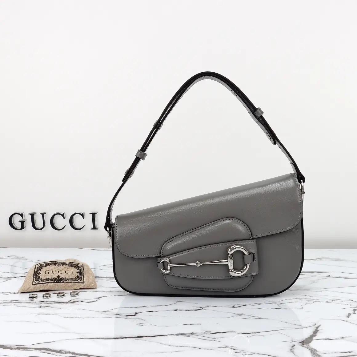Event Gucci, original leather, style number 76415