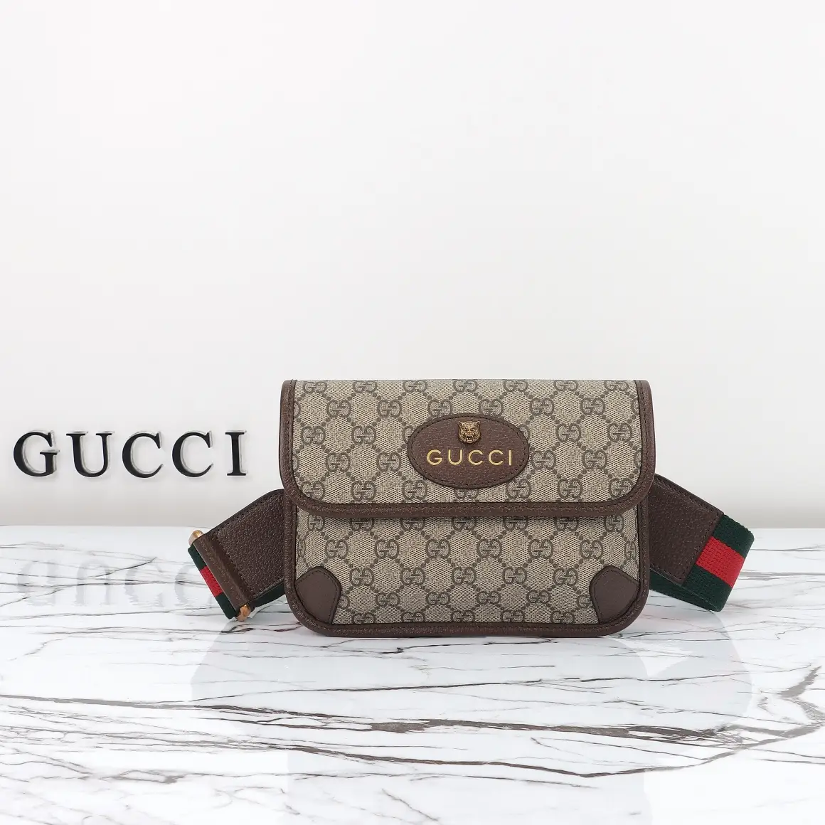 Gucci， Original leather, model number 489617 Apricot Brown Size: Width 20x