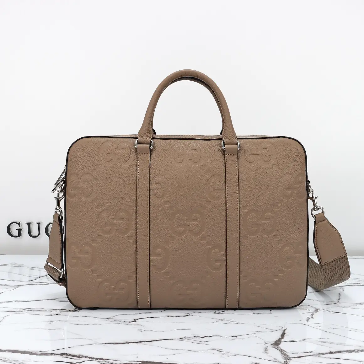 Gucci， Original leather, model number 658573 gray brown large G size: width 4