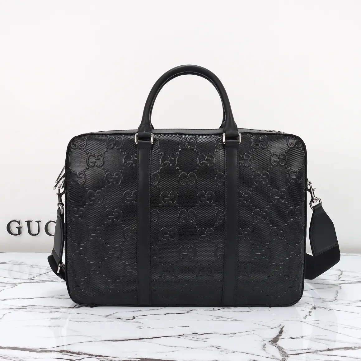 Gucci， Original leather, model number 658573 grams, compression size: width 40x
