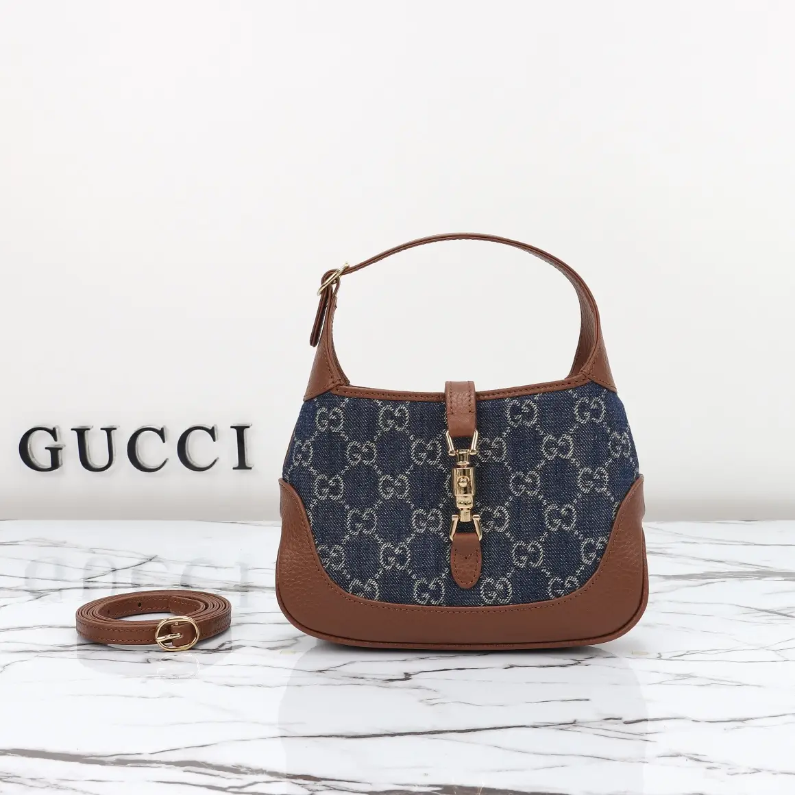 Gucci， Original leather, style 637092 brown denim fabric size: wide