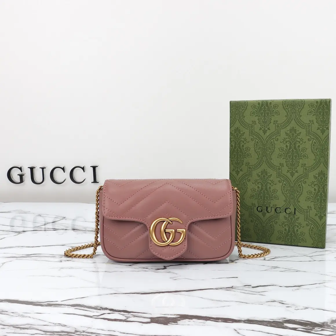 Gucci， Original leather, model number 476433, bare powder size