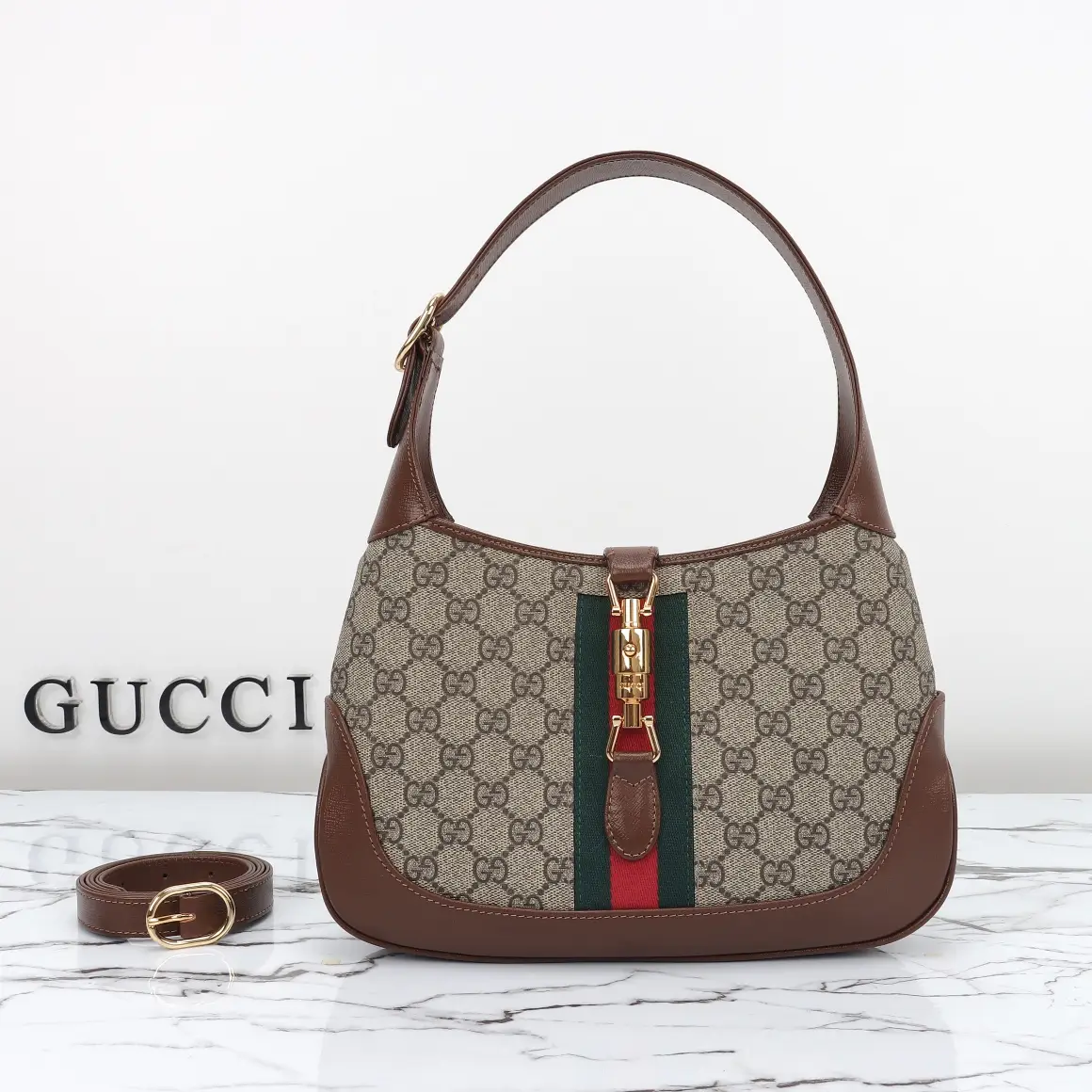 Gucci， Original leather, style 636706 Apricot Brown Size: Width 28x