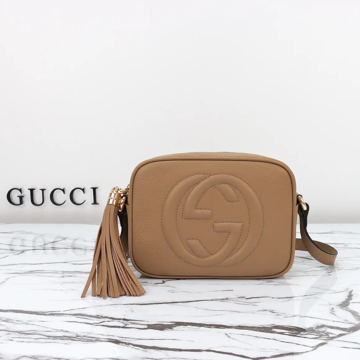 Gucci， Original leather, style 308364 apricot size: 21x wide