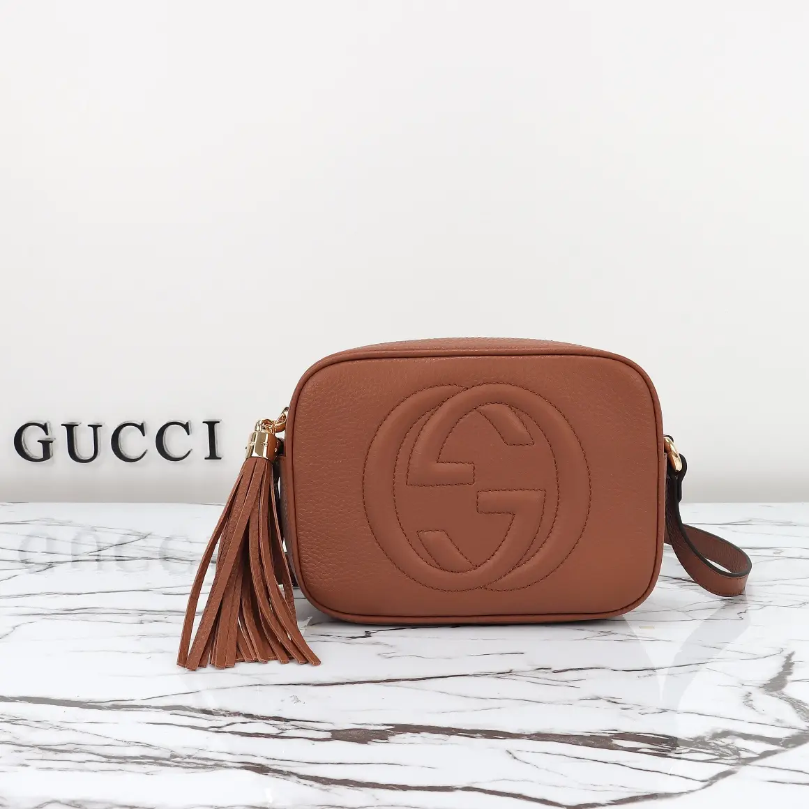 Gucci， Original leather, style 308364 brown size: 21x wide