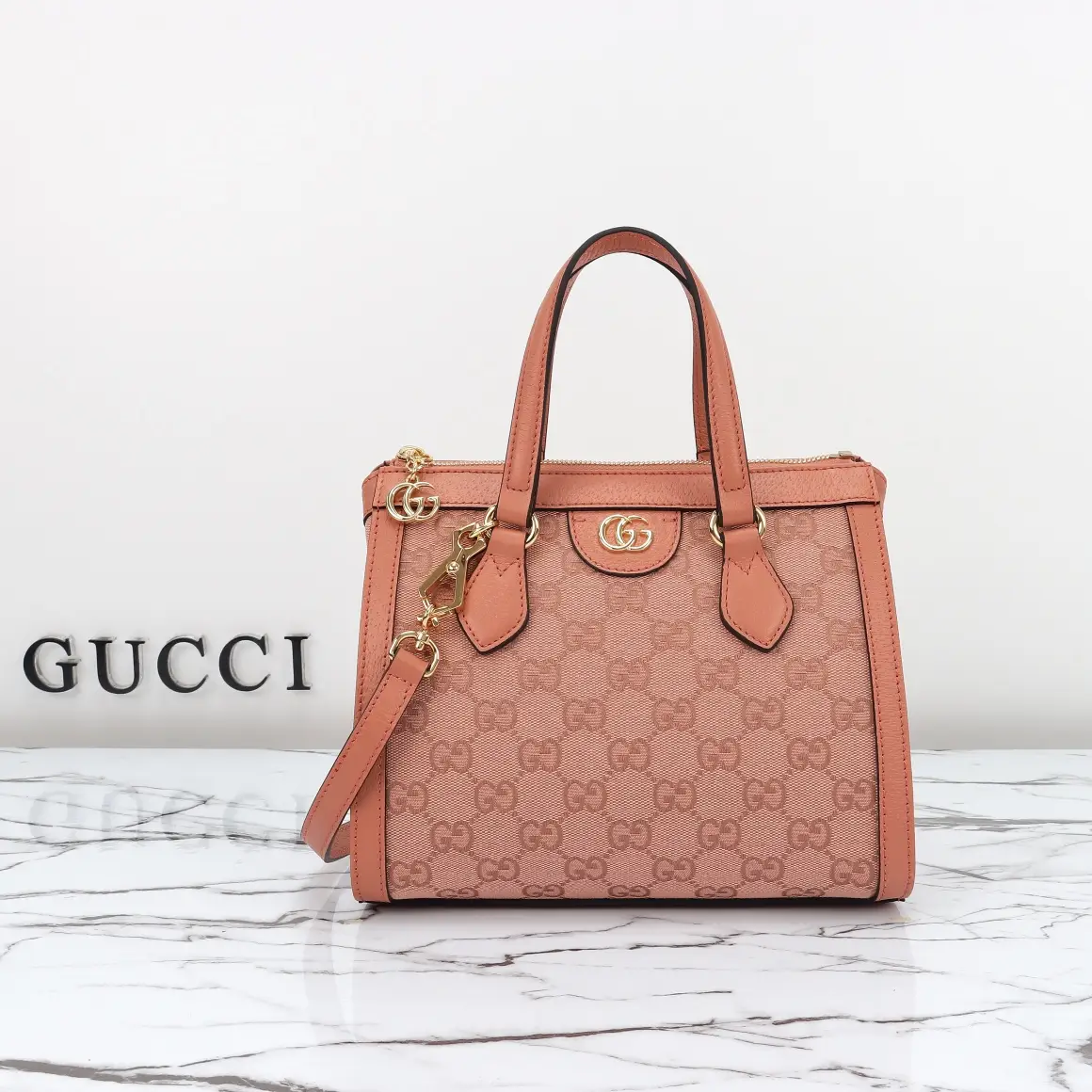 Gucci， Original leather, style 547551 powder cloth