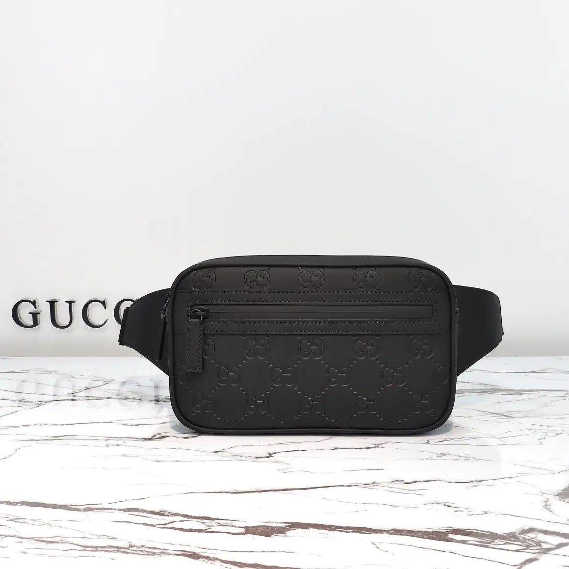 Gucci， Original leather, model number 771422 grams, compression size: width 24x