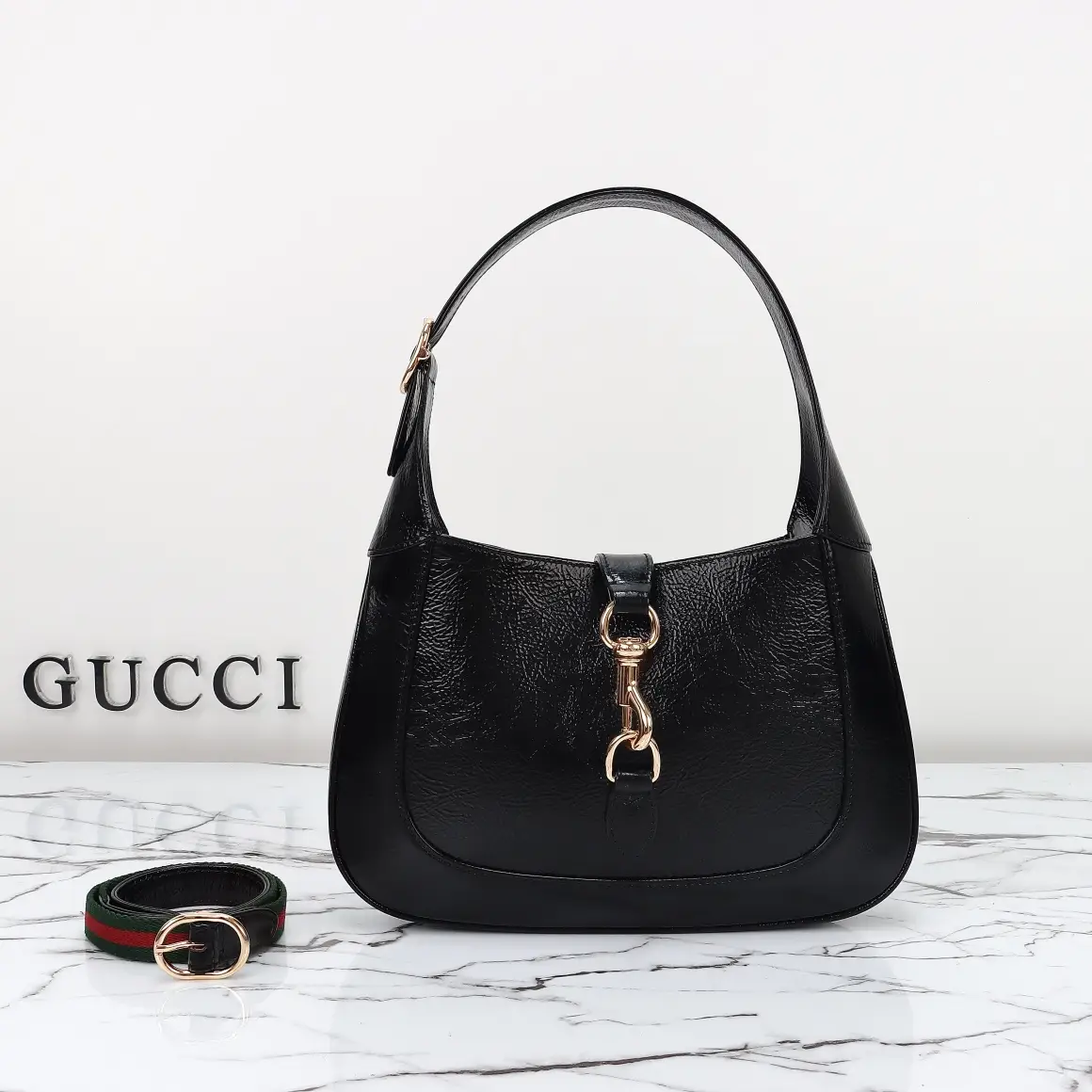 Gucci， Original leather, model number 782849 grams, patent leather size: width 27