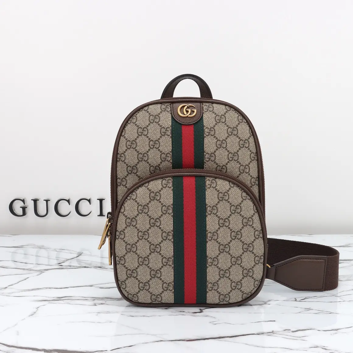 Gucci， Original leather, model number 779915 Apricot Brown