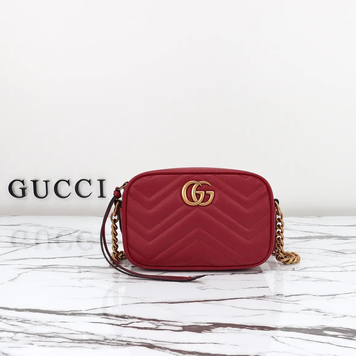 Gucci， Original leather, model number 448065, big red size
