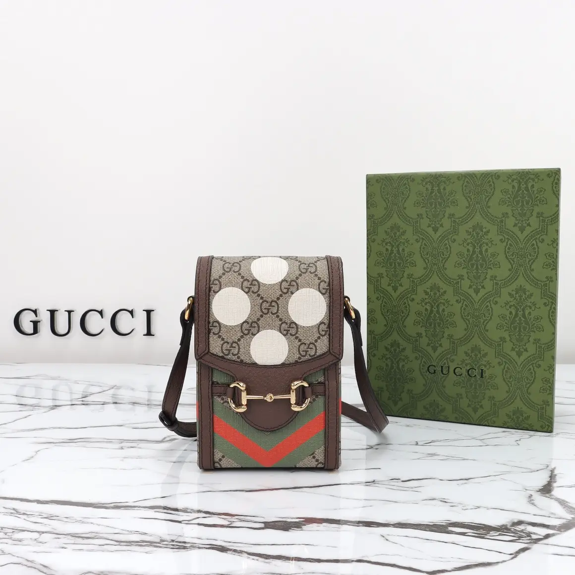 Gucci， Original leather, model number 625615 Apricot Brown