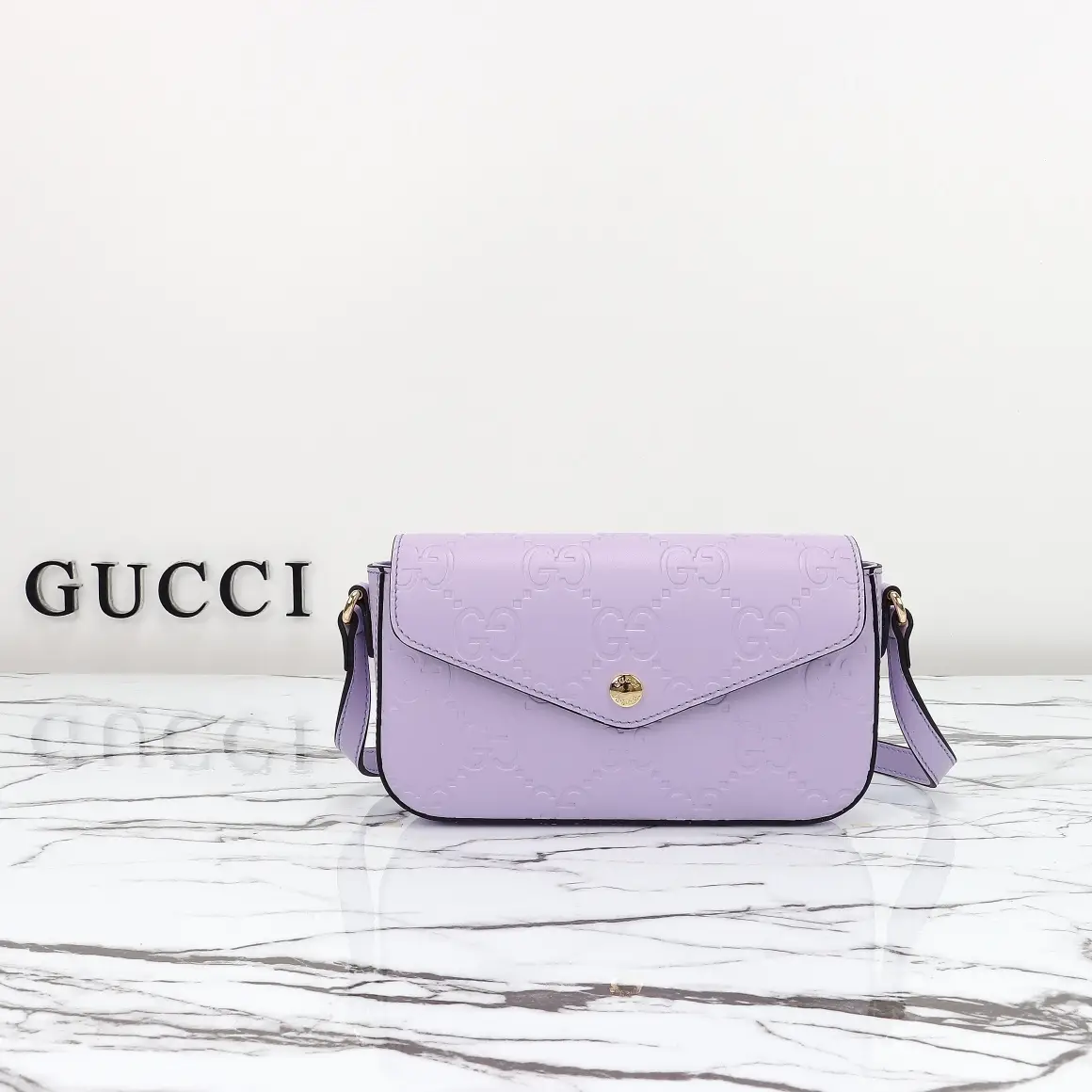 Gucci， Original leather, style 772794 light purple