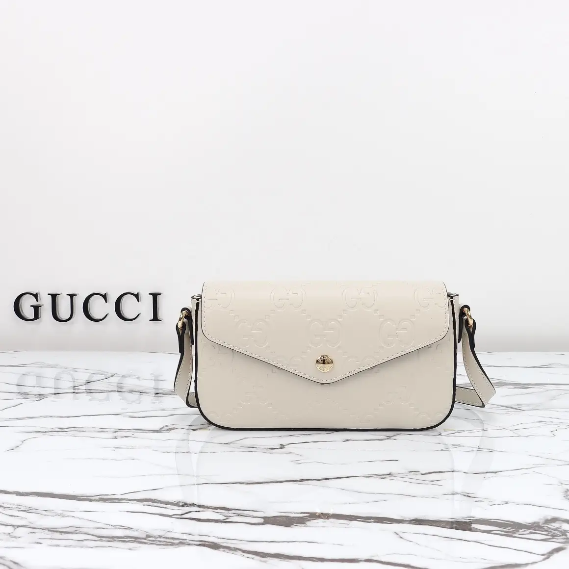 Gucci， Original leather, style 772794 white