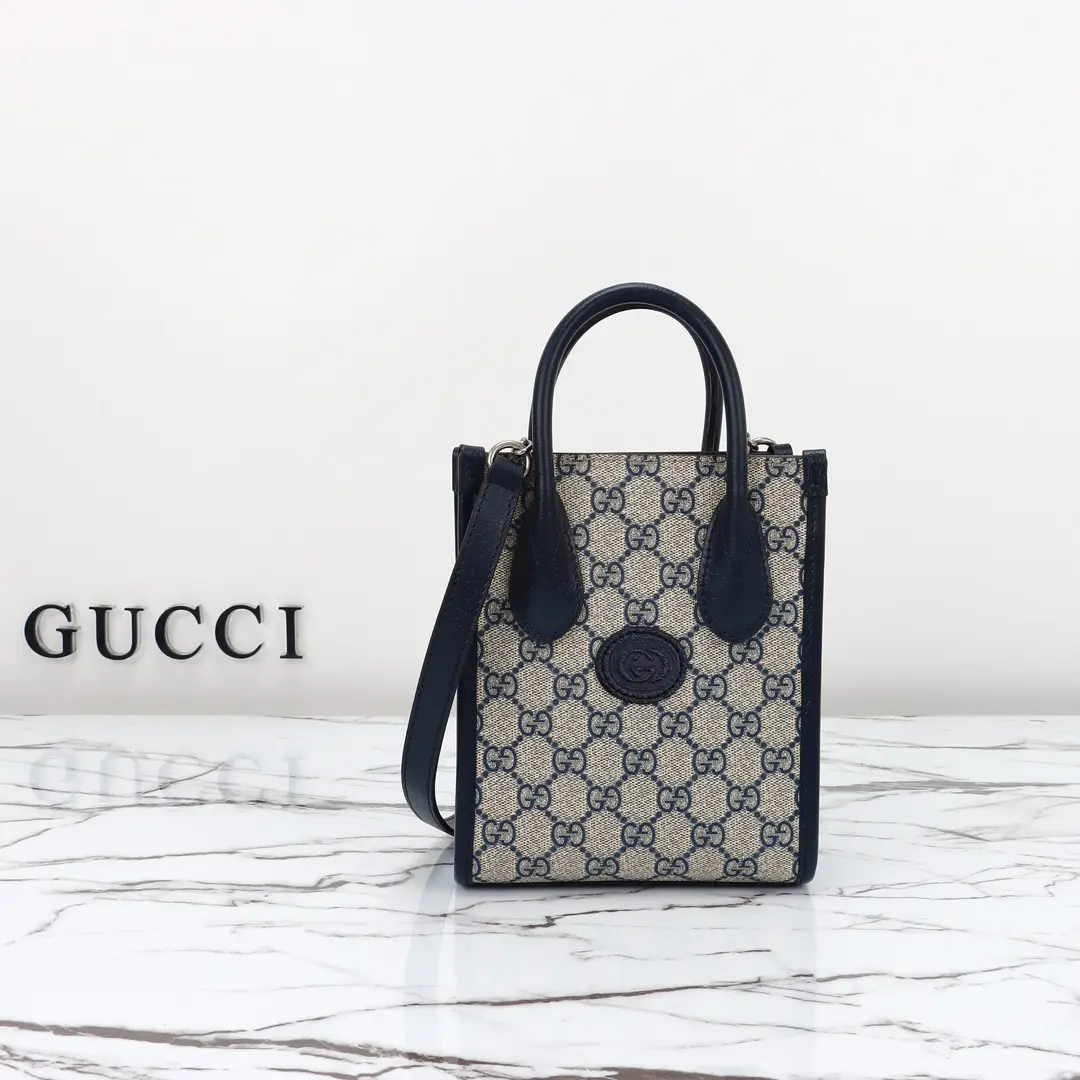 Gucci， Original leather, model number 671623 blue adhesive