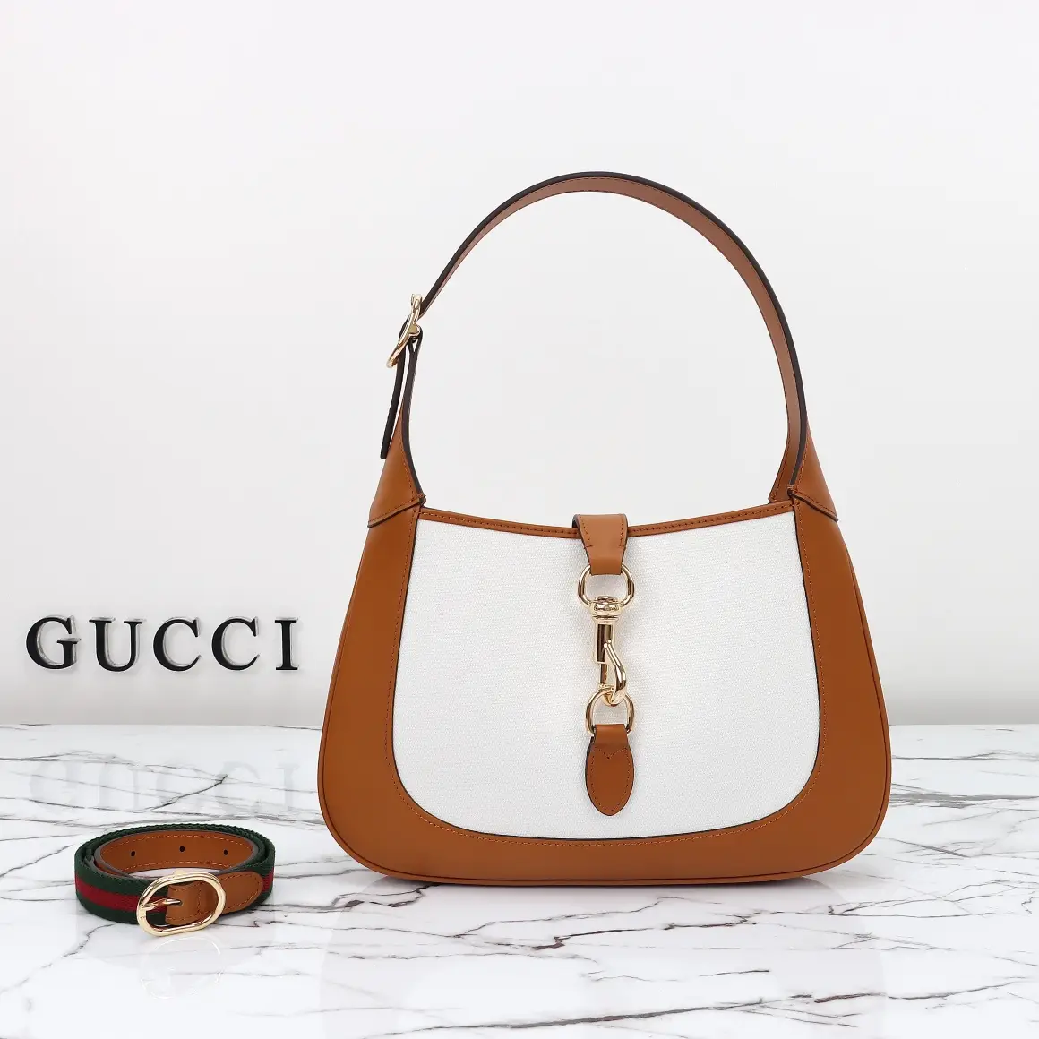 Gucci， Original leather, style 782849 canvas brown leather size: width 2