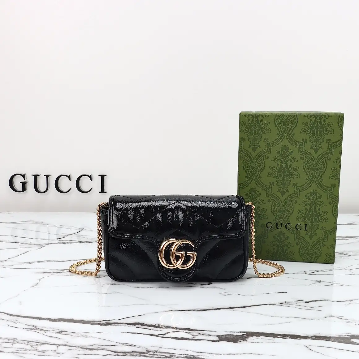 Gucci， Original leather, model number 476433 grams paint