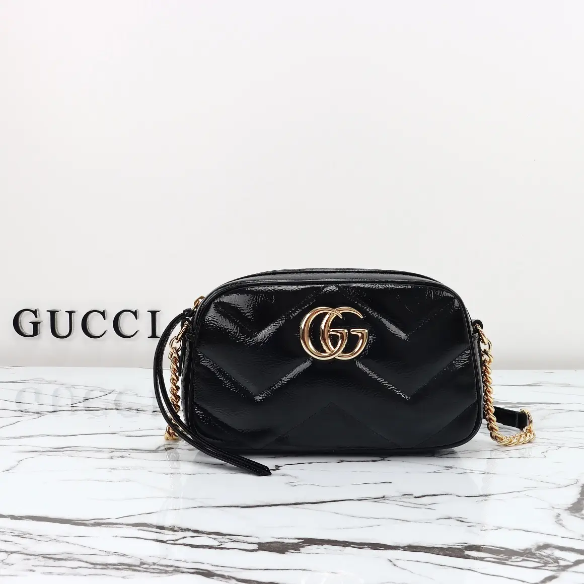 Gucci， Original leather, model number 802448 grams paint