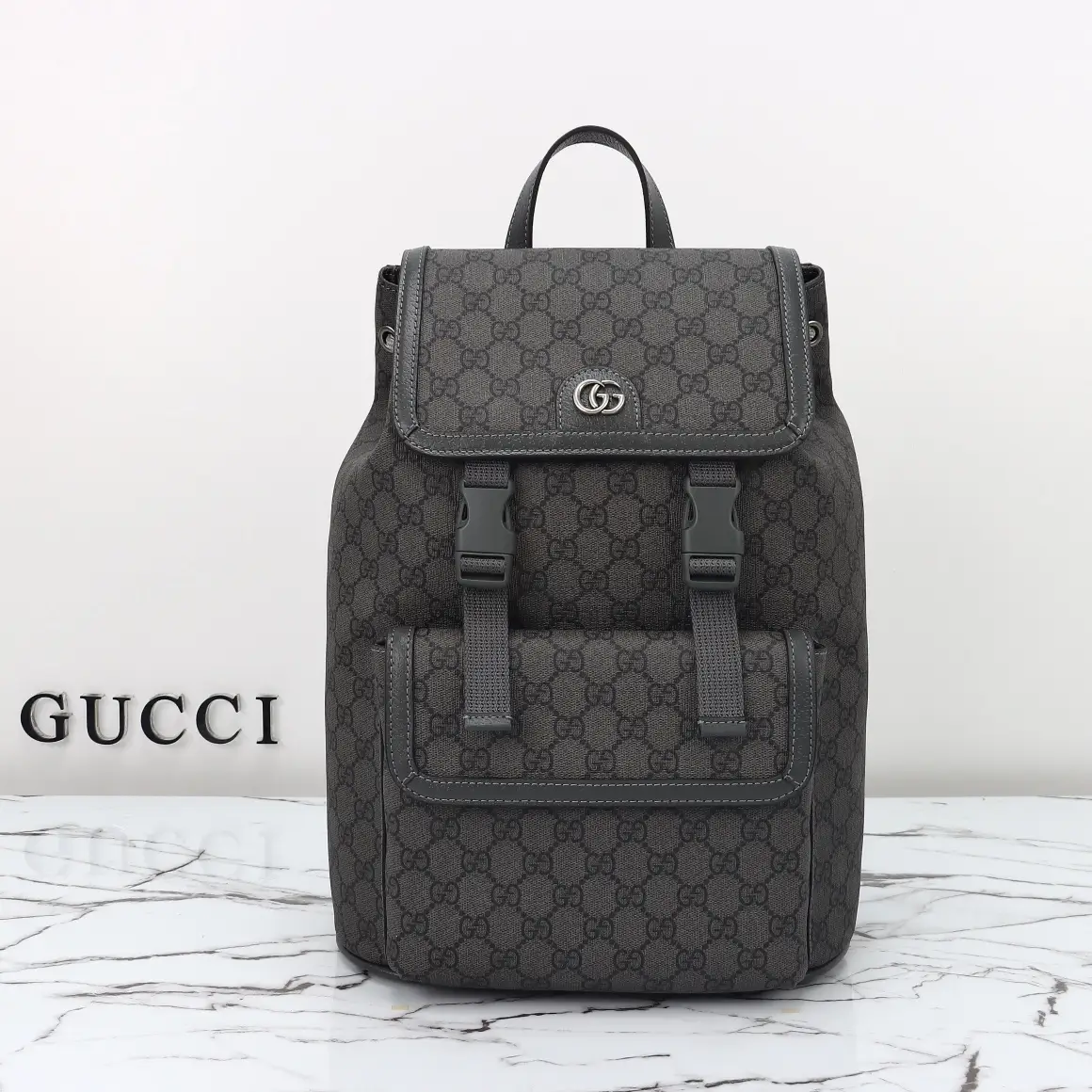 Gucci， Original leather, model number 792114 gray adhesive size